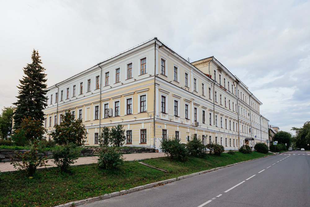 Гимназия мужская