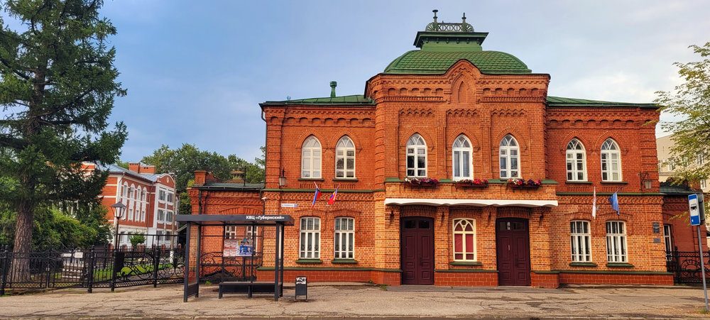 Народный дом, клуб «Красный ткач» в Костроме