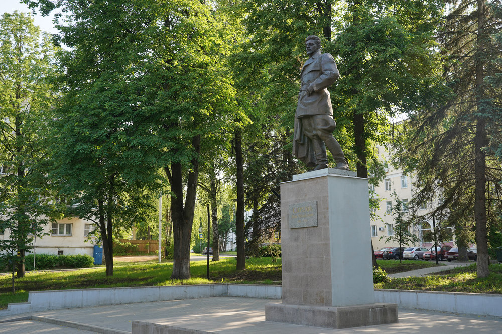 Памятник Якову Свердлову