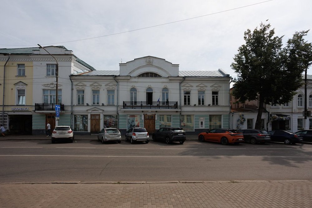 Здание кинотеатра С.К. Бархатова (МК «Пале»)